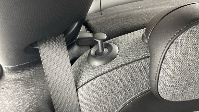 MINI Hatchback 135kW Cooper S Level 2 33kWh 3dr Auto Electric Hatchback